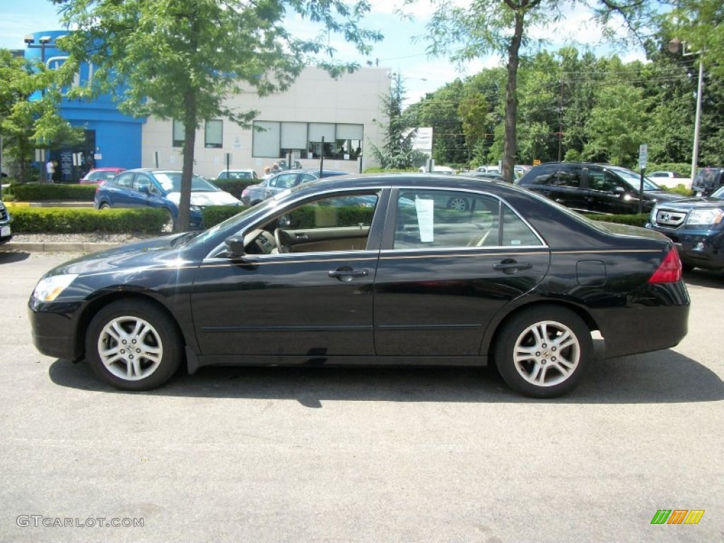 2006 Accord EX-L Sedan - Nighthawk Black Pearl / Ivory photo #7