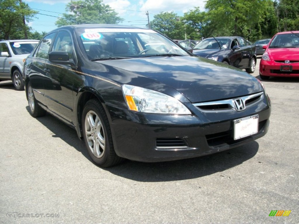 2006 Accord EX-L Sedan - Nighthawk Black Pearl / Ivory photo #12