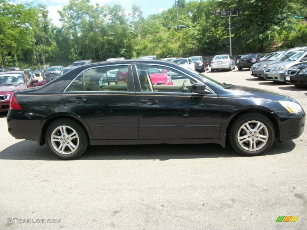 2006 Accord EX-L Sedan - Nighthawk Black Pearl / Ivory photo #13