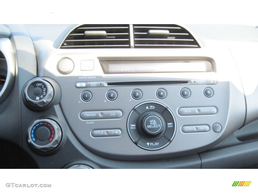 2011 Honda Fit Sport Controls Photo #51260834