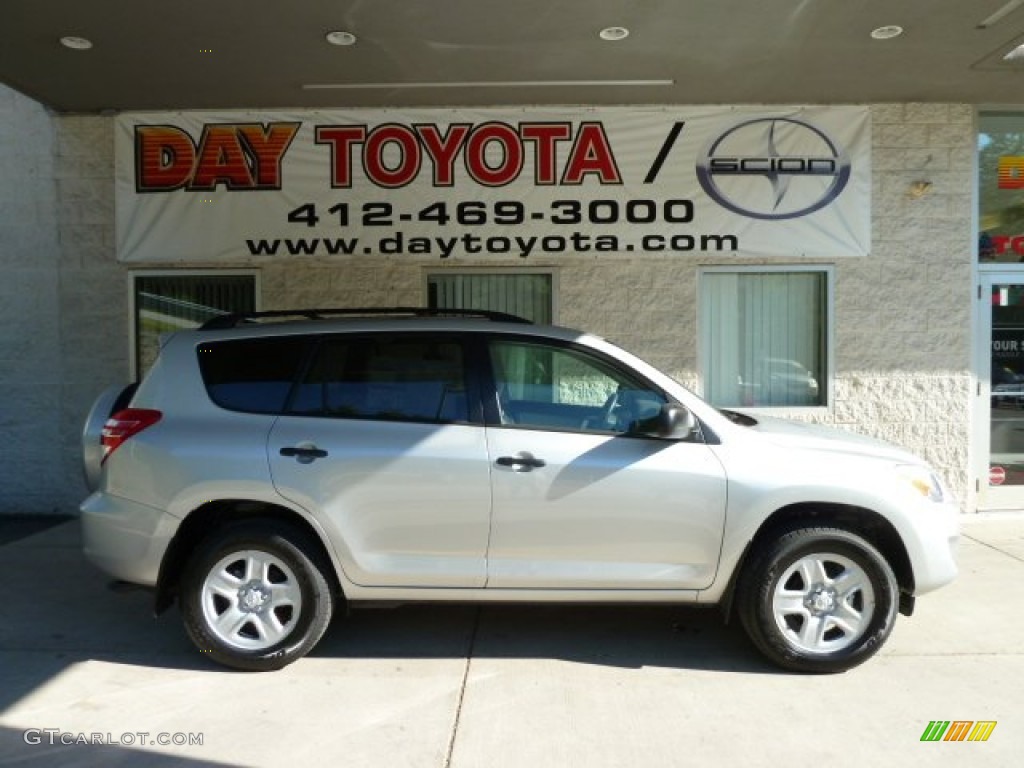 2011 RAV4 I4 4WD - Classic Silver Metallic / Ash photo #1