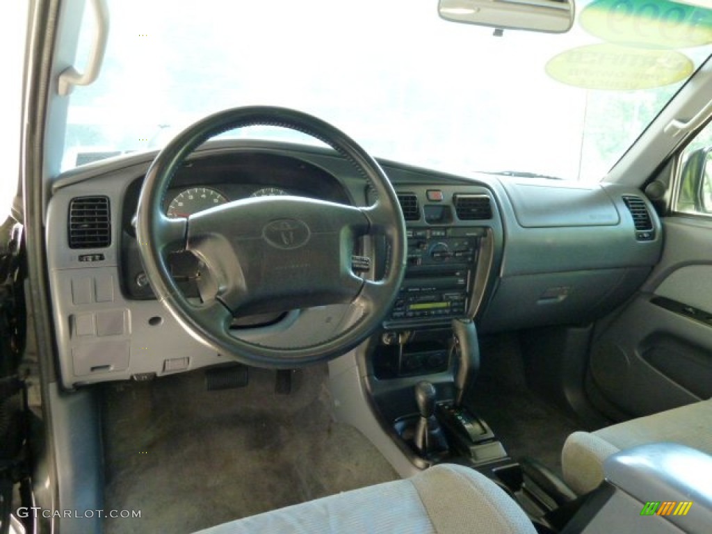 1999 4Runner SR5 4x4 - Black / Oak photo #10