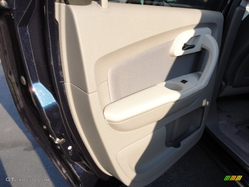 2011 Traverse LS - Dark Blue Metallic / Dark Gray/Light Gray photo #15