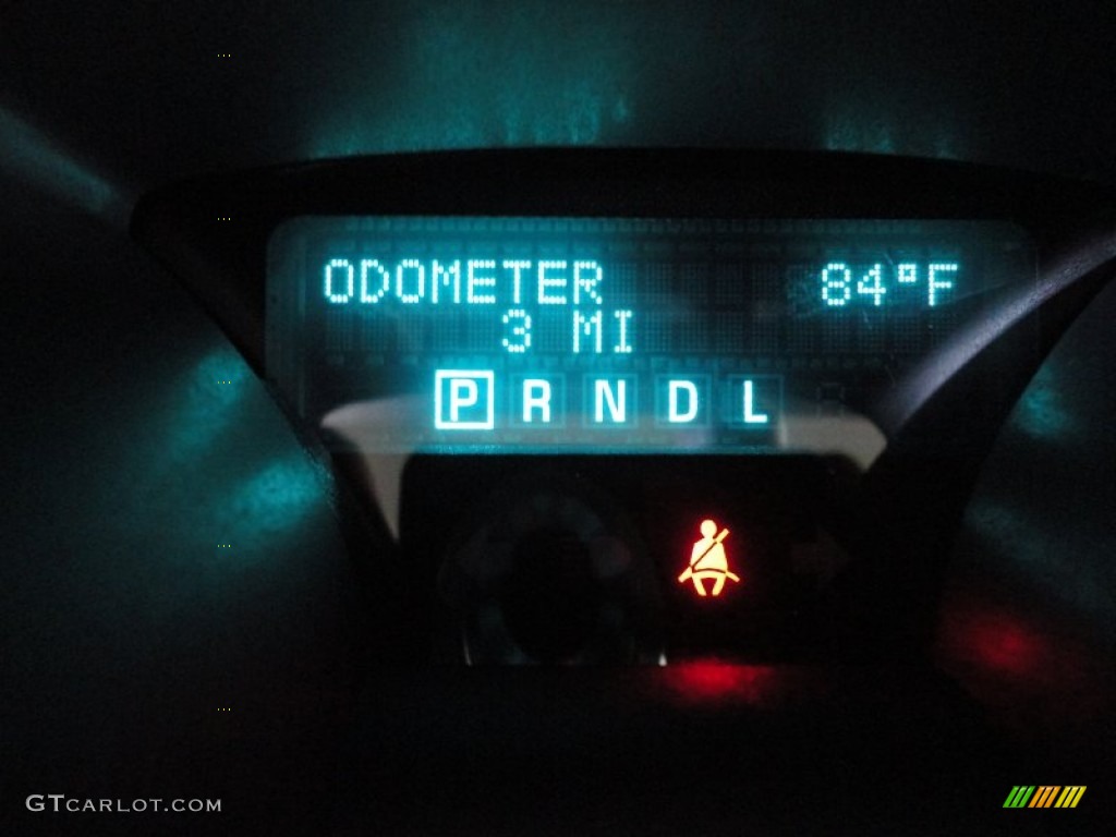 2011 Traverse LS - Dark Blue Metallic / Dark Gray/Light Gray photo #19