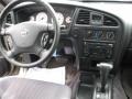 2002 Nissan Pathfinder SE Controls
