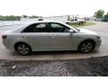 Super White - Camry SE Photo No. 5