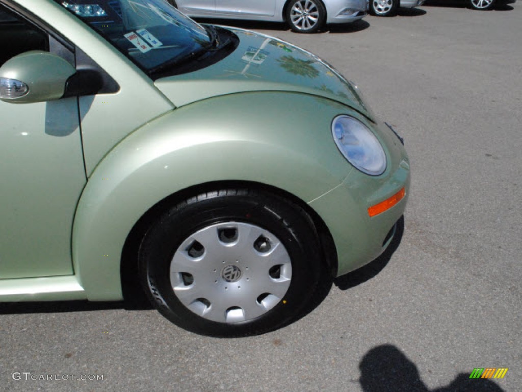 2010 New Beetle 2.5 Coupe - Gecko Green Metallic / Black photo #6