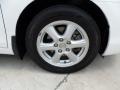Super White - Camry LE Photo No. 19