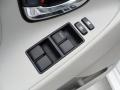 Super White - Camry LE Photo No. 39