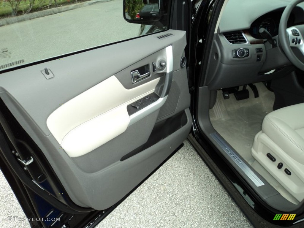 Medium Light Stone Interior 2011 Ford Edge Limited Photo #51278212