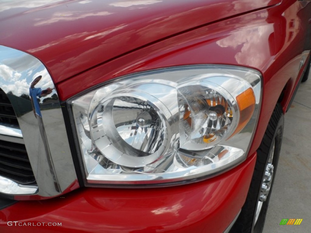 2008 Ram 1500 SLT Mega Cab - Flame Red / Medium Slate Gray photo #10