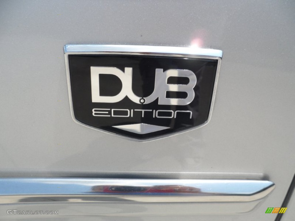 2008 Chrysler 300 Touring DUB Edition Marks and Logos Photo #51280018