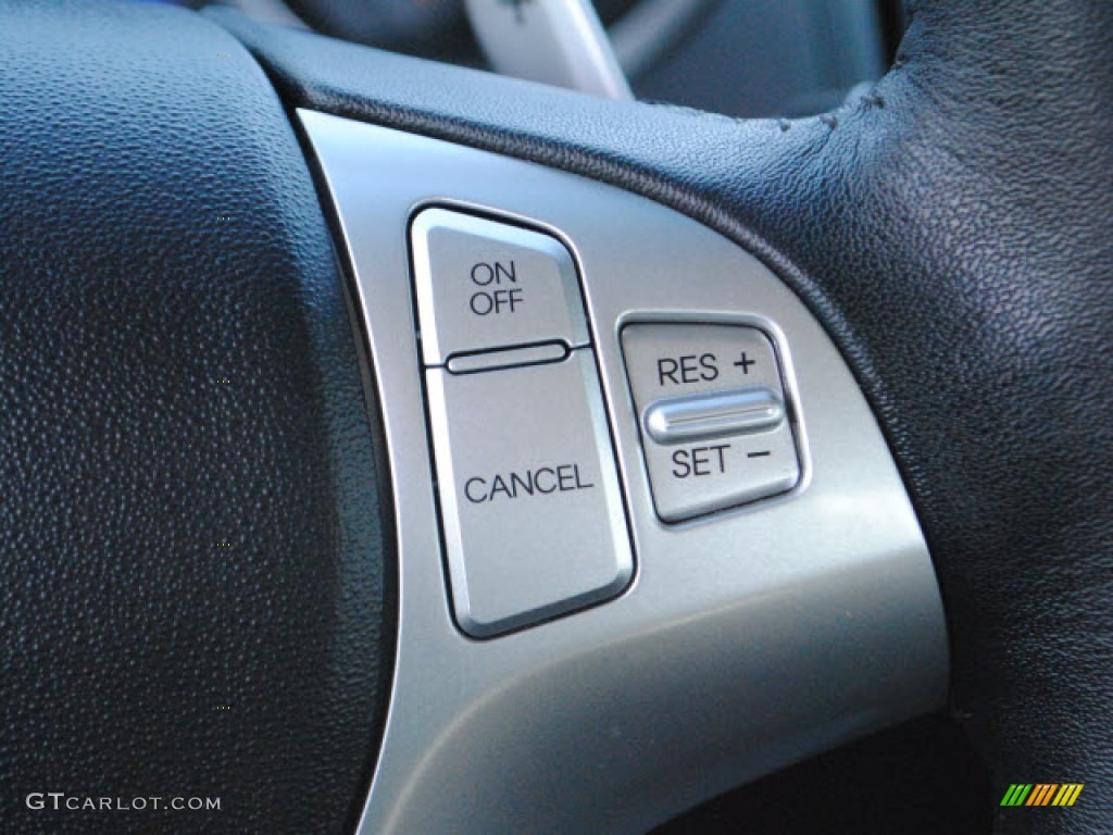 2010 Hyundai Genesis Coupe 2.0T Controls Photo #51282397