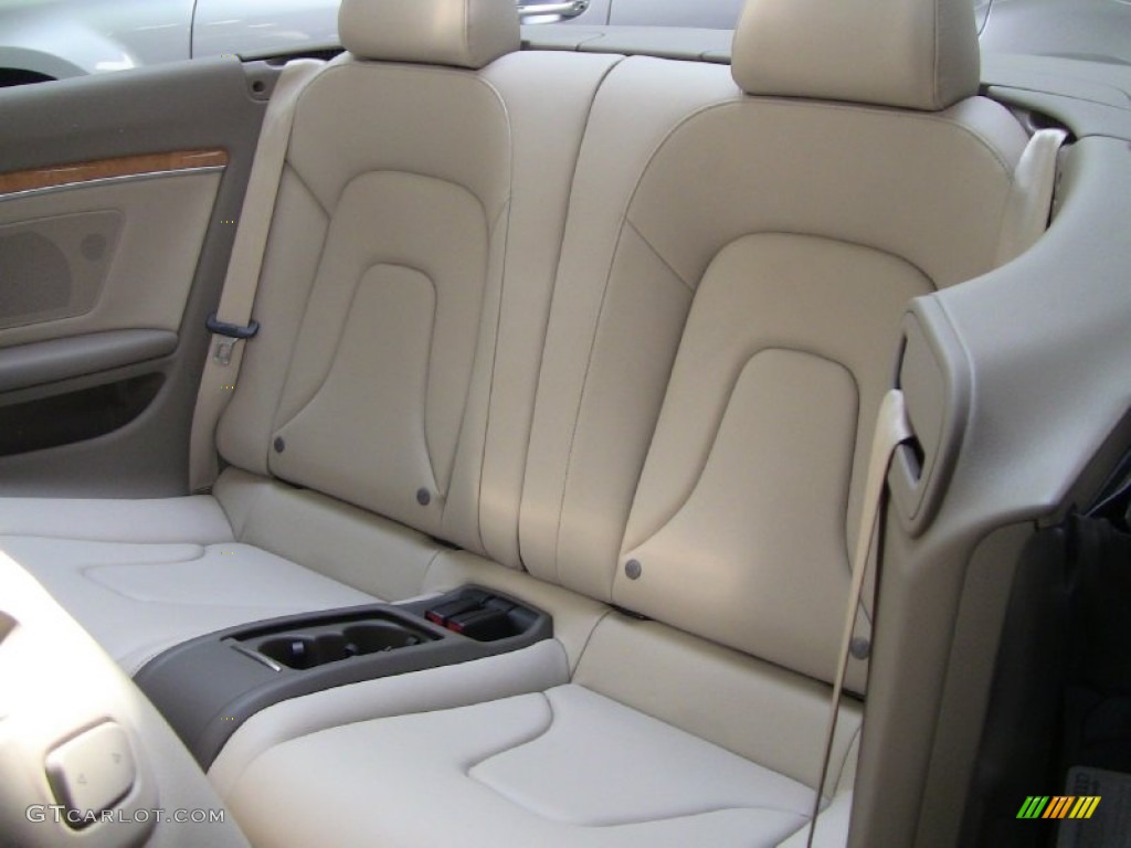 Linen Beige Interior 2010 Audi A5 2.0T quattro Cabriolet Photo #51292555