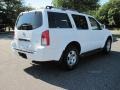 Avalanche White - Pathfinder SE 4x4 Photo No. 3