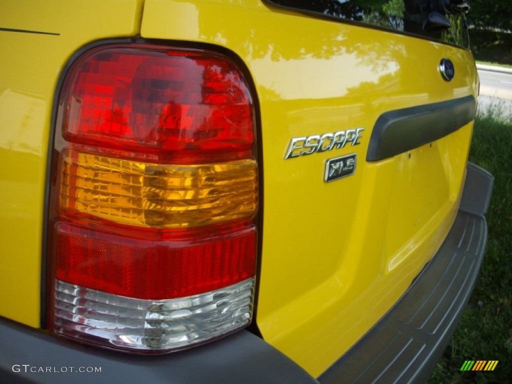2001 Escape XLS V6 4WD - Chrome Yellow Metallic / Medium Graphite Grey photo #7