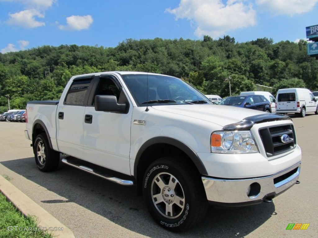 2006 F150 XLT SuperCrew 4x4 - Oxford White / Medium/Dark Flint photo #4