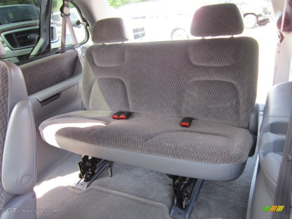 1999 Grand Voyager SE - Deep Cranberry Pearl / Mist Gray photo #15