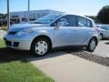 Brillant Silver - Versa 1.8 S Hatchback Photo No. 1