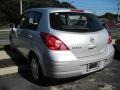 Brillant Silver - Versa 1.8 S Hatchback Photo No. 2