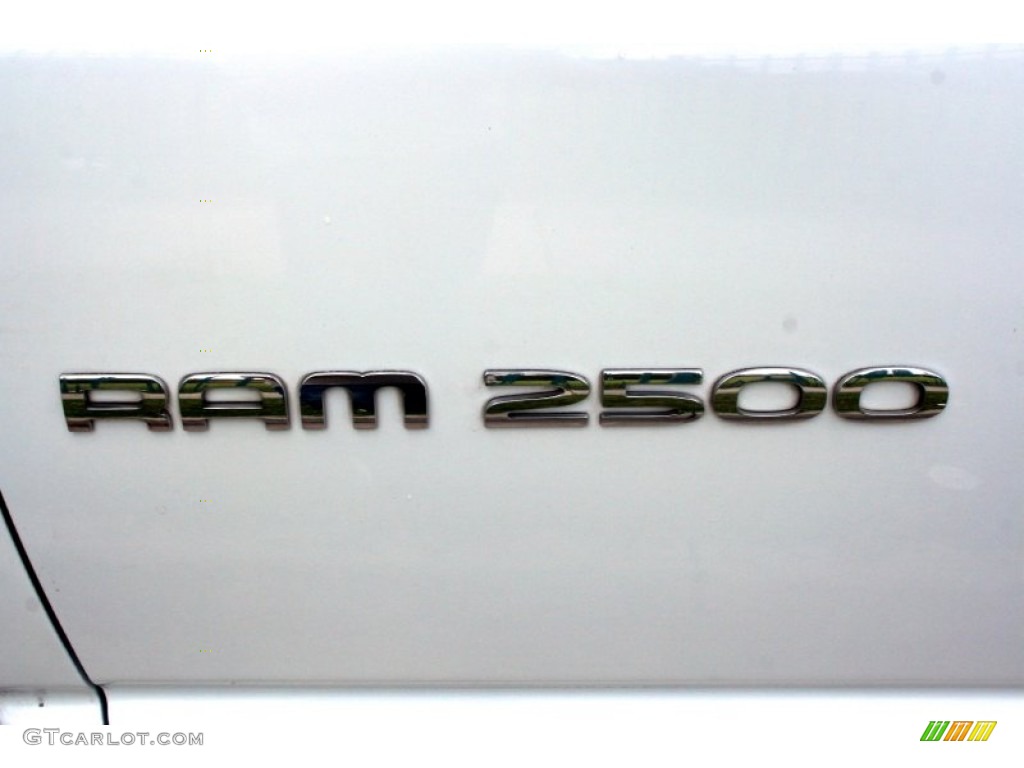 2006 Ram 2500 Laramie Mega Cab 4x4 - Bright White / Medium Slate Gray photo #28