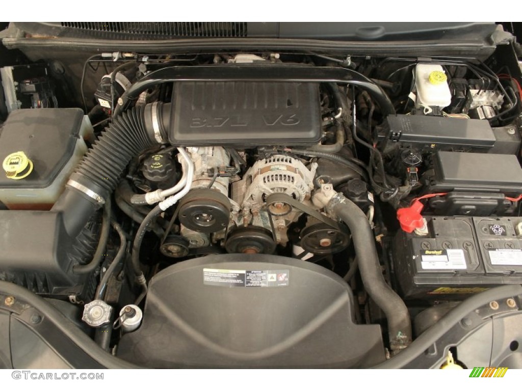 2006 Jeep Grand Cherokee Laredo 4x4 3.7 Liter SOHC 12-Valve Powertech V6 Engine Photo #51299209