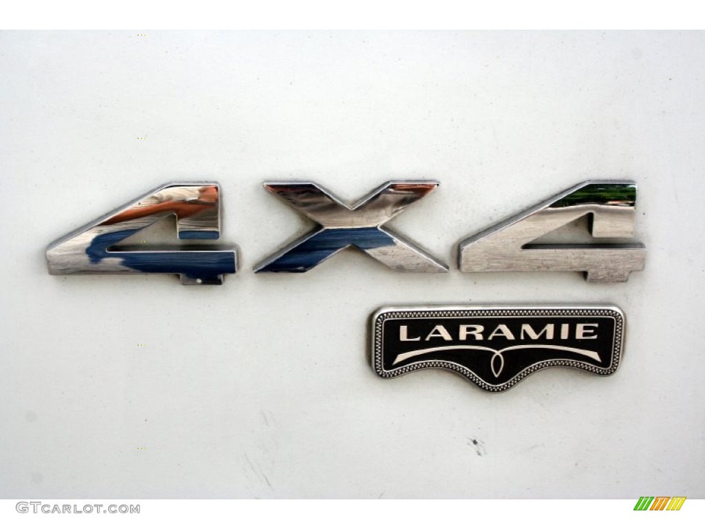 2006 Ram 2500 Laramie Mega Cab 4x4 - Bright White / Medium Slate Gray photo #87