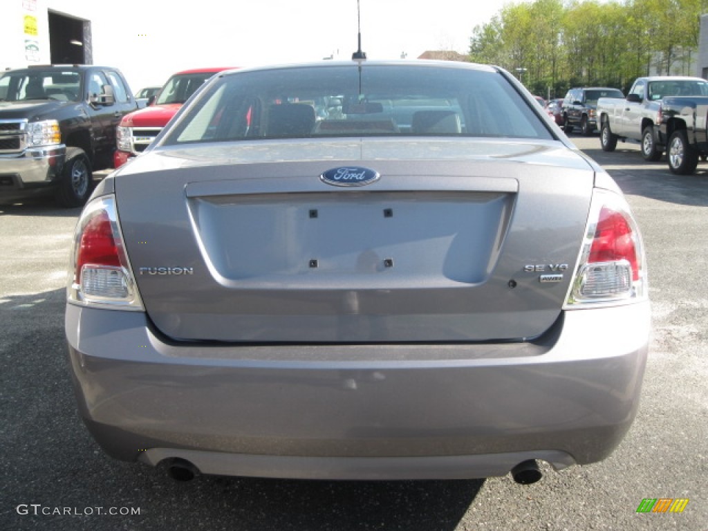 2007 Fusion SE V6 AWD - Tungsten Grey Metallic / Charcoal Black photo #4