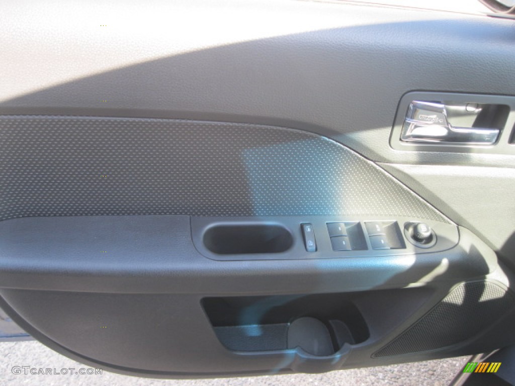 2007 Fusion SE V6 AWD - Tungsten Grey Metallic / Charcoal Black photo #7