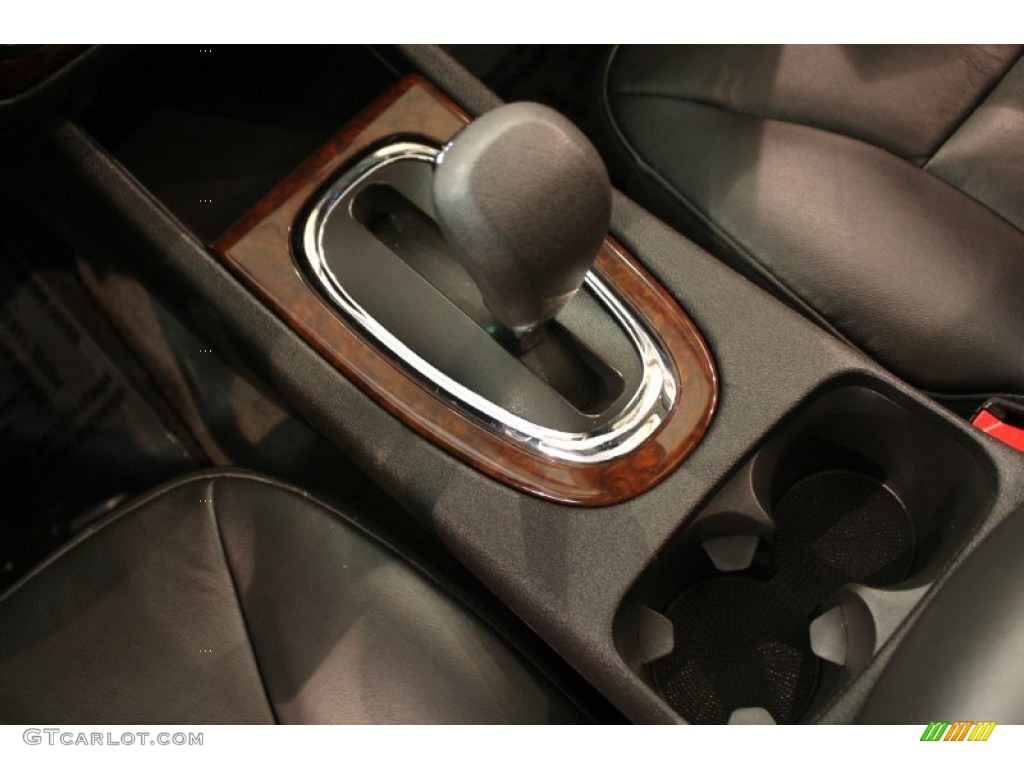 2011 Impala LTZ - Summit White / Ebony photo #10
