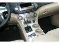 Sandy Beach Metallic - Highlander SE 4WD Photo No. 14