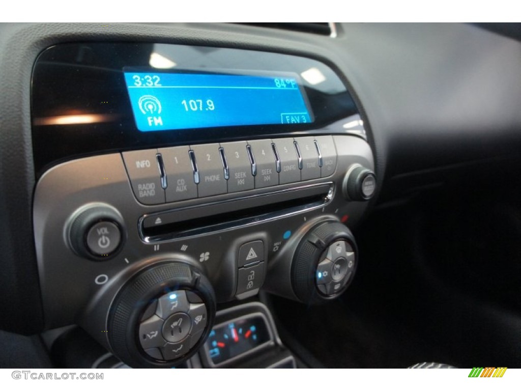 2010 Chevrolet Camaro SS/RS Coupe Controls Photo #51309146