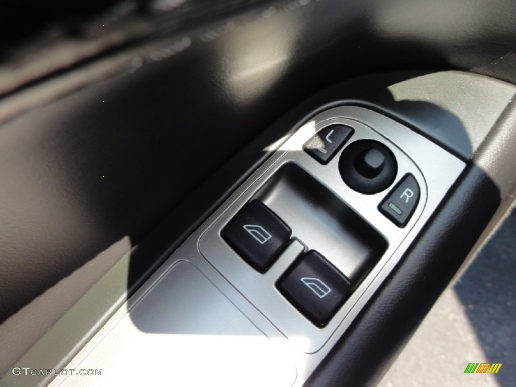 2007 Jaguar XK XK8 Coupe Controls Photo #51309967