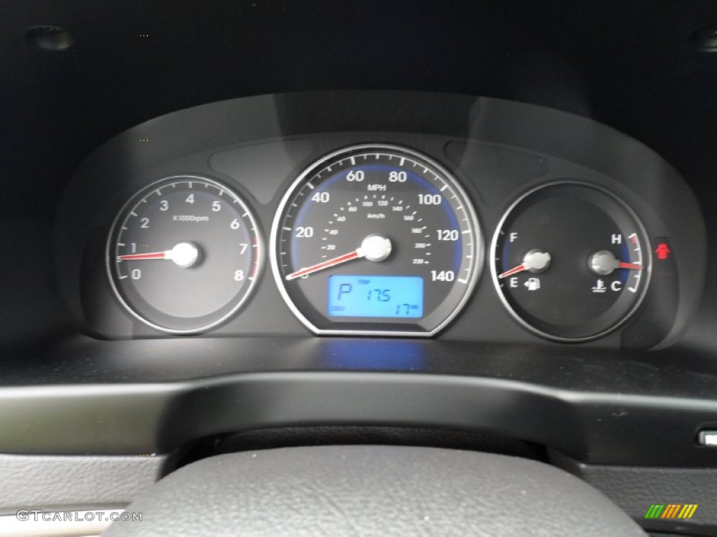 2011 Hyundai Santa Fe Limited AWD Gauges Photo #51311386