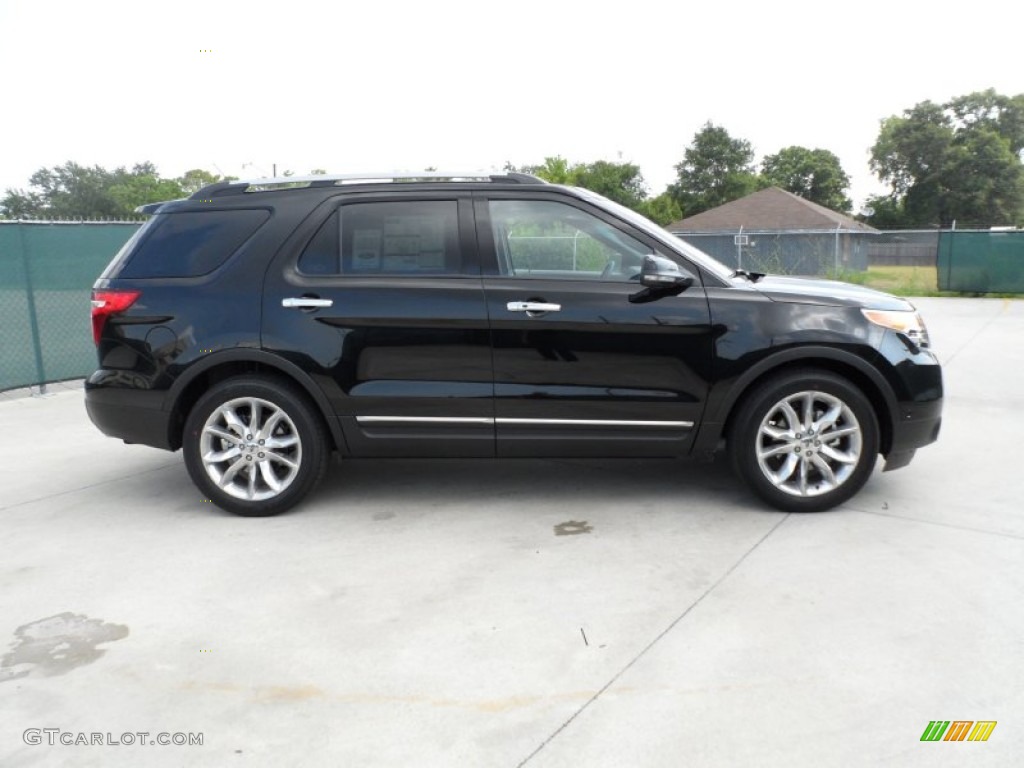 2011 Explorer Limited - Tuxedo Black Metallic / Charcoal Black photo #2