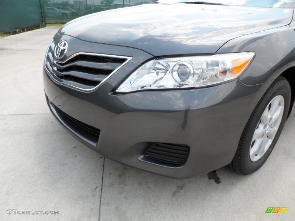 2011 Camry LE - Magnetic Gray Metallic / Ash photo #10