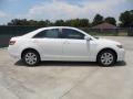 Super White - Camry  Photo No. 2