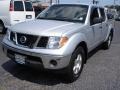 2008 Radiant Silver Nissan Frontier SE Crew Cab 4x4  photo #1