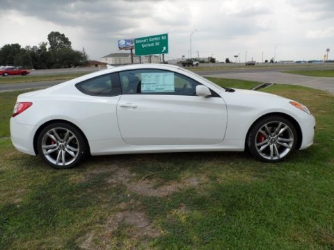 2011 Hyundai Genesis Coupe 2.0T R Spec Data, Info and Specs