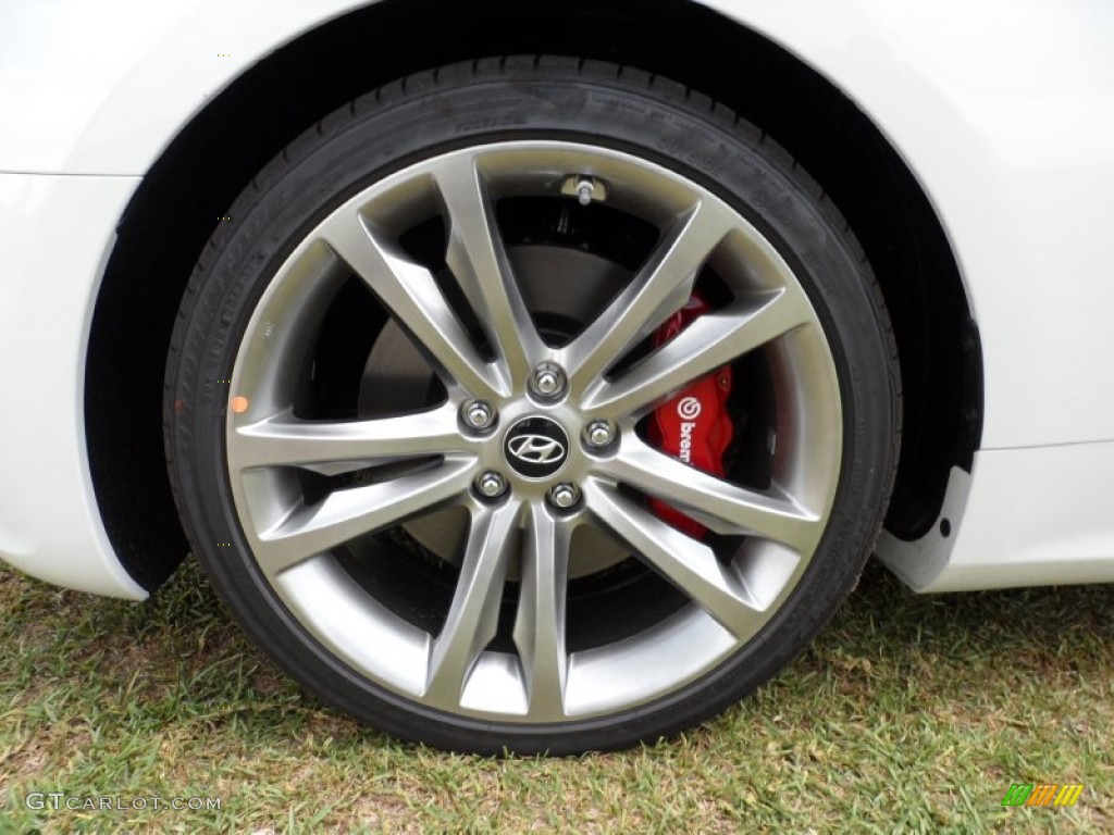 2011 Hyundai Genesis Coupe 2.0T R Spec Wheel Photos