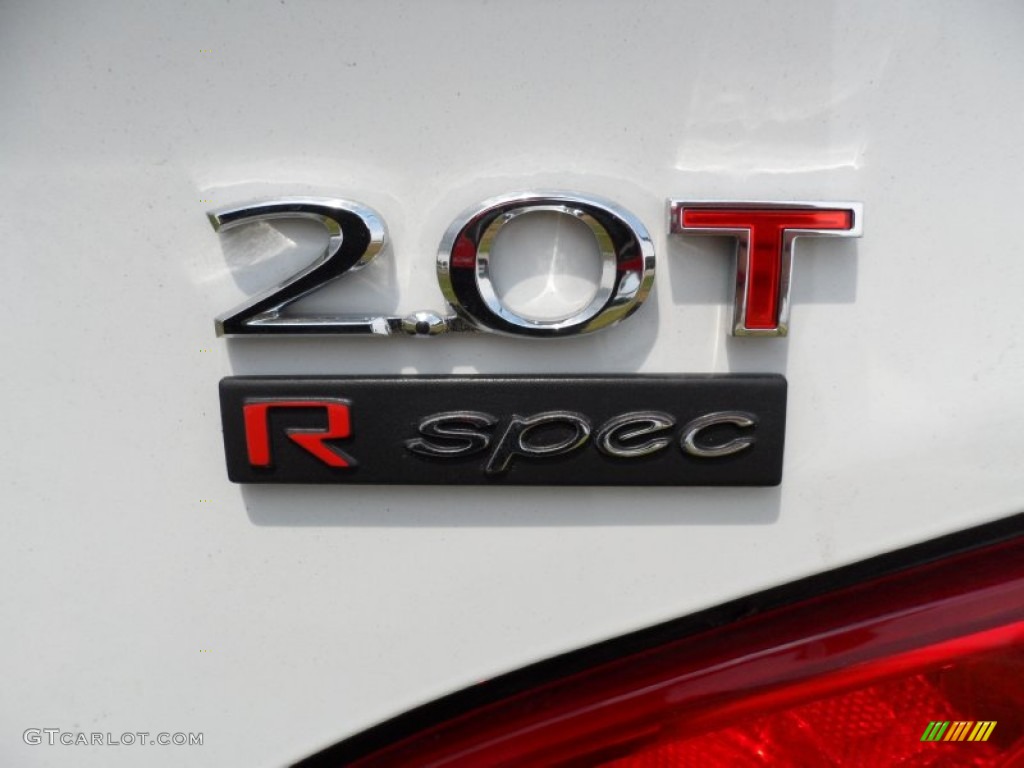2011 Hyundai Genesis Coupe 2.0T R Spec Marks and Logos Photos