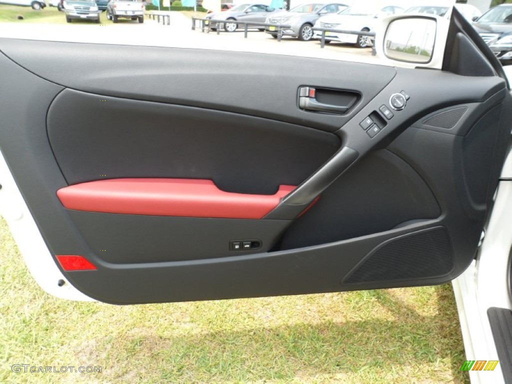 2011 Hyundai Genesis Coupe 2.0T R Spec Door Panel Photos