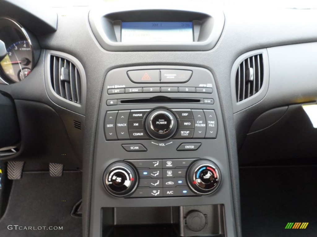 2011 Hyundai Genesis Coupe 2.0T R Spec Controls Photo #51318025