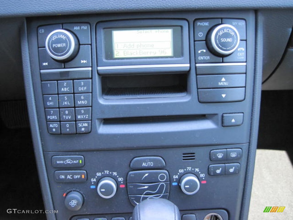 2011 Volvo XC90 3.2 AWD Controls Photo #51318262