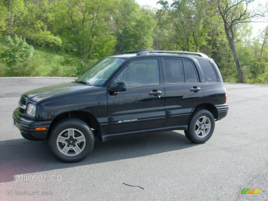 2004 Tracker LT 4WD - Black / Medium Gray photo #1