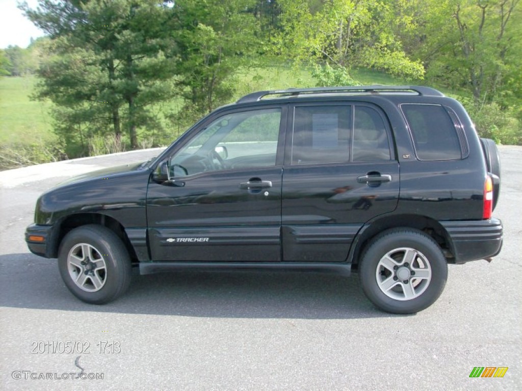Black 2004 Chevrolet Tracker LT 4WD Exterior Photo #51318373