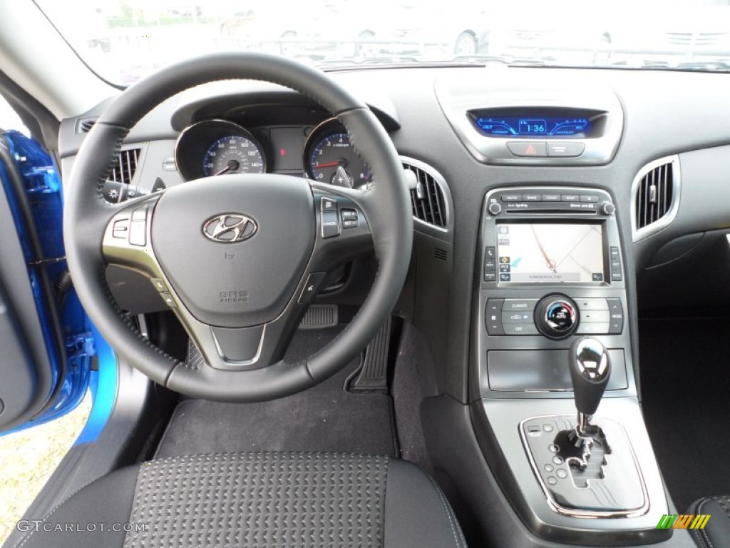 2011 Hyundai Genesis Coupe 2.0T Premium Black Cloth Dashboard Photo #51318547