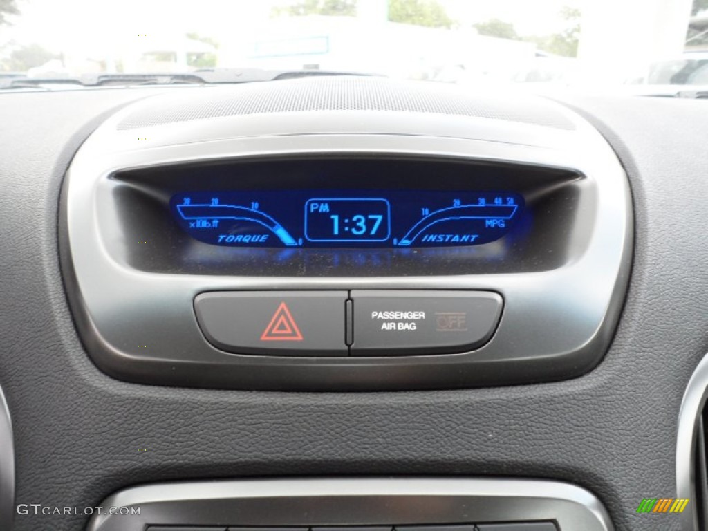 2011 Hyundai Genesis Coupe 2.0T Premium Controls Photo #51318580