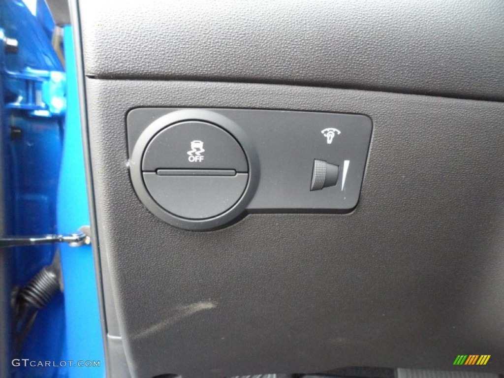 2011 Genesis Coupe 2.0T Premium - Mirabeau Blue / Black Cloth photo #35