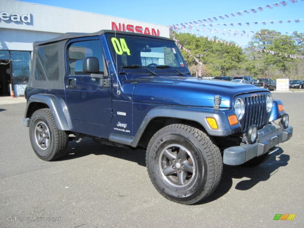 2004 Wrangler X 4x4 - Patriot Blue Pearl / Dark Slate Gray photo #4